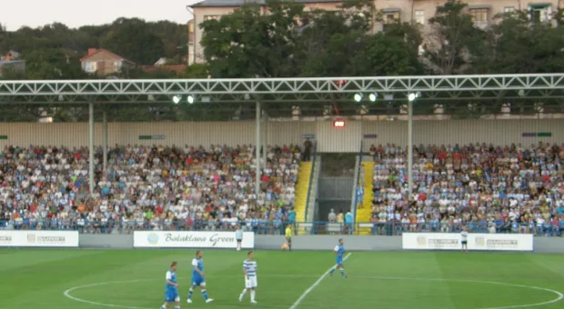 ФК Севастополь - Олимпик Донецк 0:0. Болельщиков жалко