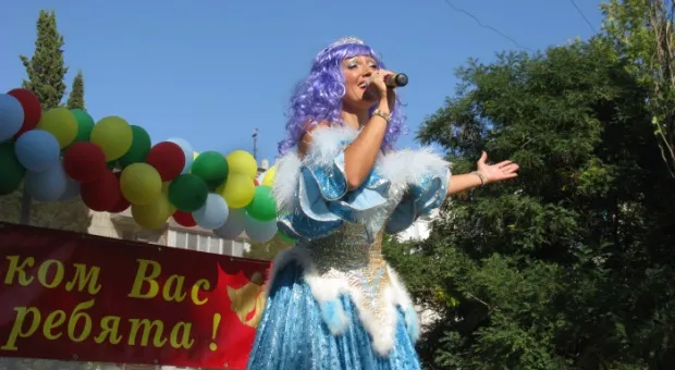 В Гагаринском районе открыли детскую площадку и провели праздник «Прощай лето»