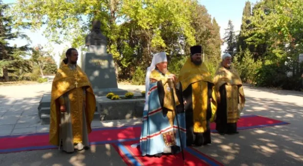 В Севастополе открыли памятник выдающемуся хирургу Святителю Луке