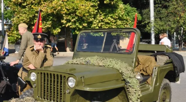 Стартовал автопробег ретротехники «Два города – подвиг один»
