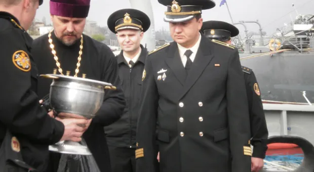 «Эпрон» Черноморского флота вышло из Севастополя в средиземноморский поход