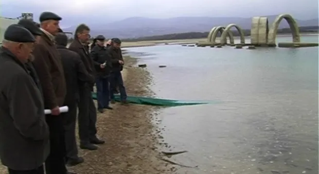 Мальки-переселенцы осваивают Чернореченское водохранилище