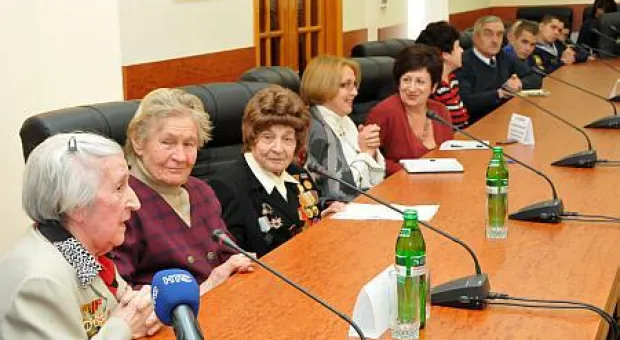 В Севастополе говорили о битве под Москвой и обороне черноморской твердыни…