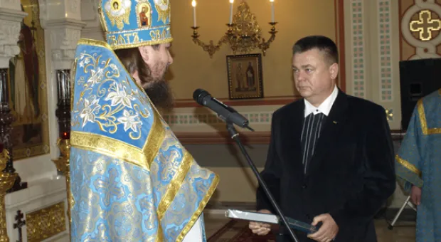 Не словом, а делом…