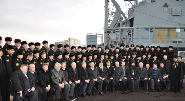 Делегация Оренбургской области в Севастополе презентовала книгу Виктора Черномырдина и посетила БДК ЧФ «Орск» Делегация Оренбургской области в Севастополе презентовала книгу Виктора Черномырдина и посетила БДК ЧФ «Орск»