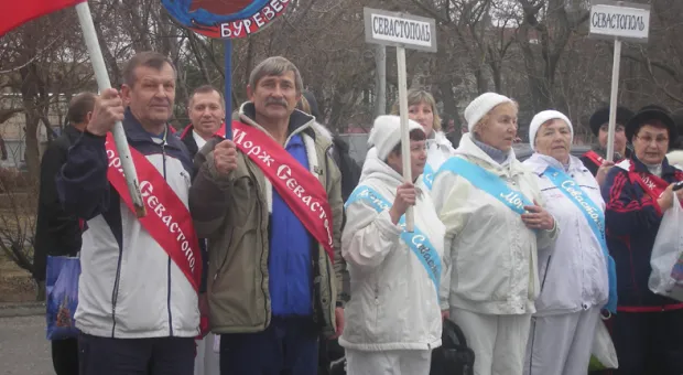 «Рождественский заплыв в ледяной купели»