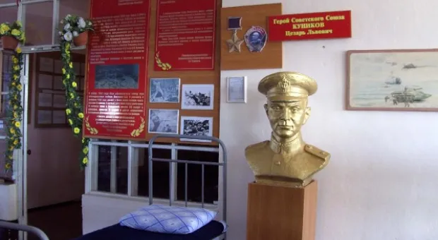 Черноморцы приняли участие в военно-патриотической акции «Бескозырка-2012»