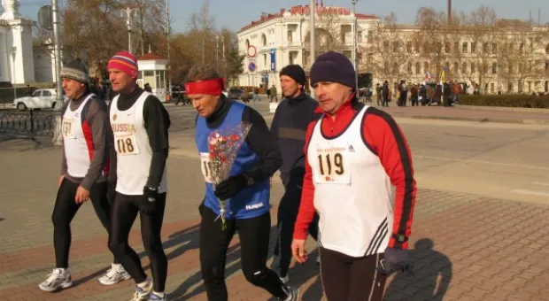 Сверхмарафон Ялта-Севастополь посвящен Дню защитника Отечества