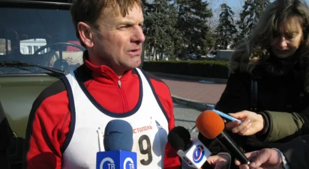 Сверхмарафон Ялта-Севастополь посвящен Дню защитника Отечества