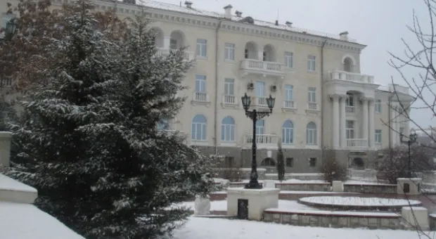 Прощай, зима! Весне - дорогу! Прощай, зима! Весне - дорогу!