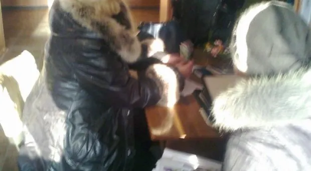 ОО «Севастопольские мамы» утверждают, что в некоторых школах игнорируют приказ о запрете сбора средств с родителей в наличной форме