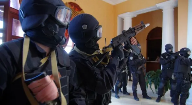 Спецназ СБУ «Альфа» штурмовал гостиницу «Севастополь»