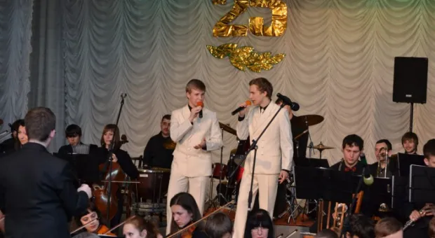 25 лет на сцене «дворца»