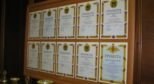 Матросов ГРК «Москва» посвятили в гвардейцы