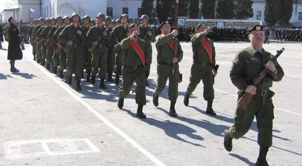 В Севастополе прошла первая совместная тренировка российских и украинских войск, участвующих в военном параде на 9 мая