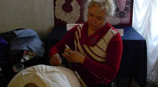 II городской фестиваль-выставка «Пасхальные узоры» собрал более 30 севастопольских умелиц II городской фестиваль-выставка «Пасхальные узоры» собрал более 30 севастопольских умелиц