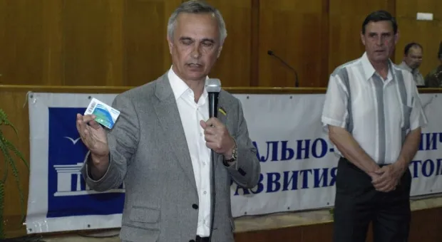Еще 250 пенсионеров стали обладателями «Продуктовых карт»