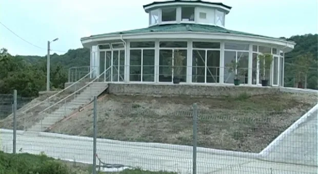 Бельбек не станет чище. Вся канализация – в реку!