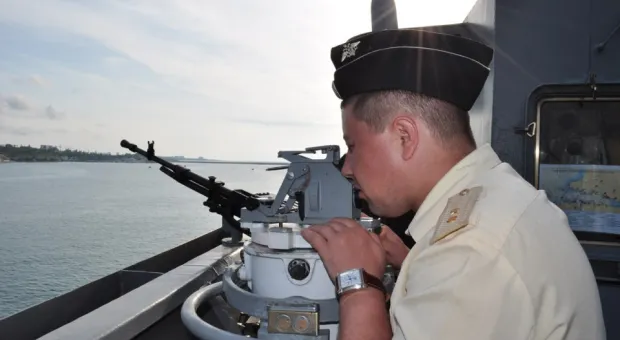 Учение "Фарватер мира-2012": сегодня спасали БДК «Цезарь Куников», завтра будут спасать ПЛ «Запорожье» Учение "Фарватер мира-2012": сегодня спасали БДК «Цезарь Куников», завтра будут спасать ПЛ «Запорожье»