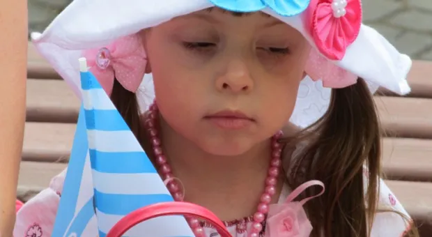 В Севастополе парадом счастливых семей пропагандировали брак и материнство, любовь к детям и многодетность