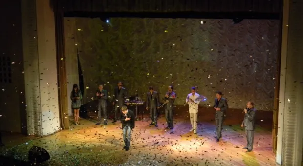 Севастопольская Шоу-группа «Мюзик-экс» отпраздновала 20-летие, или как все начиналось