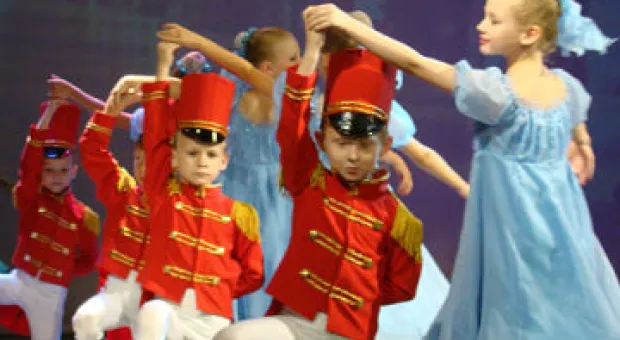 В Севастополе с большим успехом прошел отчетный концерт выпускников школы-студии «Черное море»