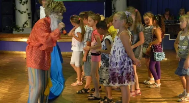 Ко Дню рождения города в Севастополе посадили 229 кустов роз