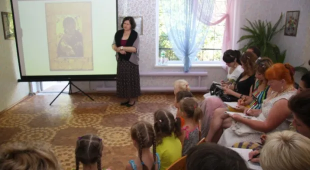 Севастопольским дошкольникам рассказали о древнерусском искусстве Севастопольским дошкольникам рассказали о древнерусском искусстве