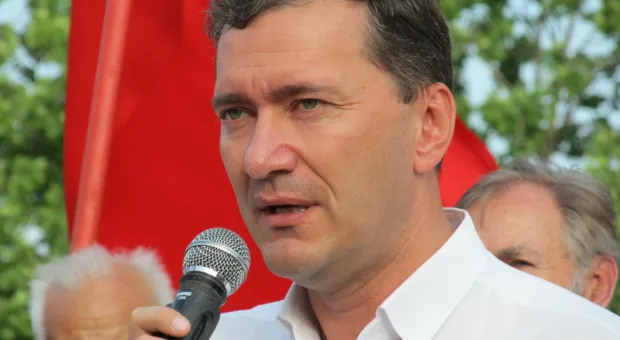 Живые души «мертвого» Севморзавода отметили его 229-летие и призвали к его возрождению