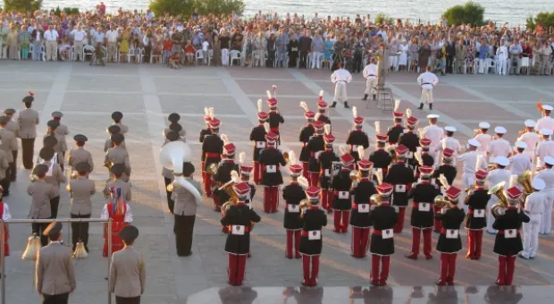 Фестиваль военных оркестров стал визитной карточкой летнего Севастополя
