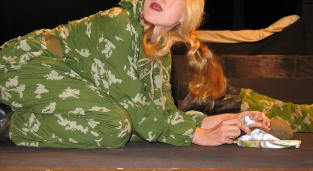 «Не покидай меня». В Севастополе прошла премьера флотского театра