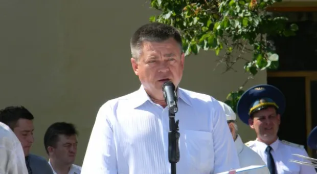 Павел Лебедев поздравил военнослужащих и ветеранов Крымской радиотехнической бригады