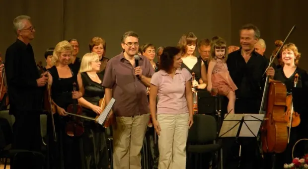 «Виолончельная икебана-2012»: в Севастополе с успехом прошел концерт Доминика де Вильенкура