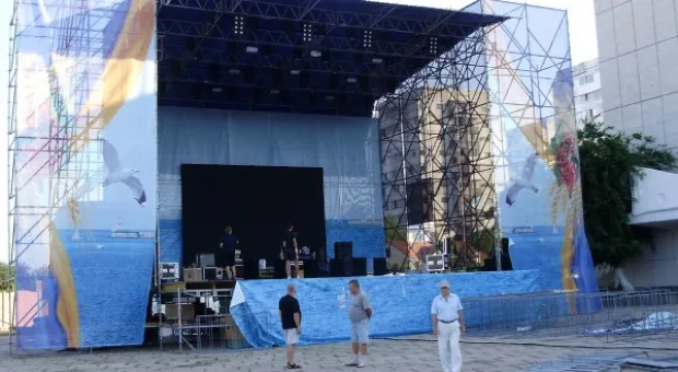 С Днём рыбака! Праздник в Севастополе начался с ярмарки С Днём рыбака! Праздник в Севастополе начался с ярмарки