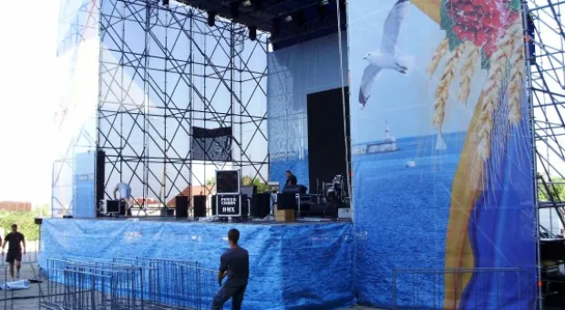 С Днём рыбака! Праздник в Севастополе начался с ярмарки С Днём рыбака! Праздник в Севастополе начался с ярмарки