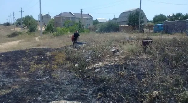 Пожары минувшей недели: 23 выезда по сигналу "тревога". Самый крупный - на три километра - 8 часов тушили в Балаклаве