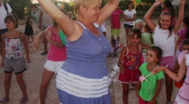 В бухте Казачьей открыли детскую спортивную площадку