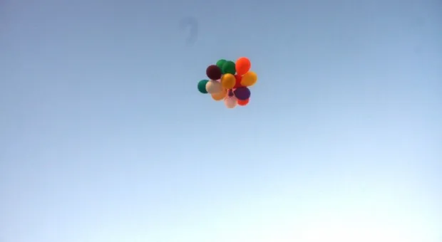 В бухте Казачьей открыли детскую спортивную площадку