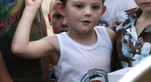 Детвору Камышовой бухты порадовали открытием детской площадки