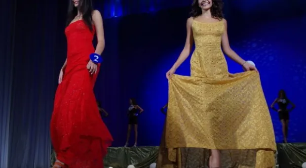 В севастопольском международном конкурсе «Жемчужина Черного моря-2012» победила модель из Винницы Ольга Стороженко