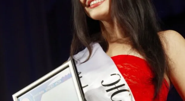 В севастопольском международном конкурсе «Жемчужина Черного моря-2012» победила модель из Винницы Ольга Стороженко