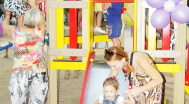 В Гагаринском районе появилась новая детская площадка