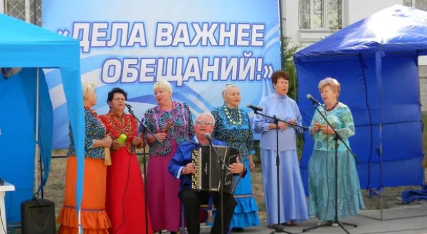 Праздник для жителей «Казачки»