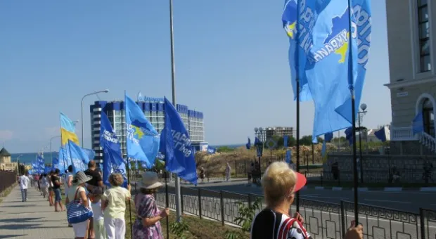 Янукович – Яцубе: «Мемориал на мысе Хрустальный на вашей совести, Владимир Григорьевич! Какая нужна помощь, пожалуйста…»