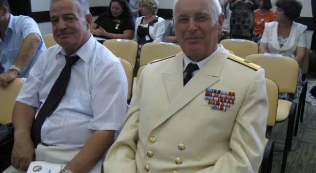 Янукович – Яцубе: «Мемориал на мысе Хрустальный на вашей совести, Владимир Григорьевич! Какая нужна помощь, пожалуйста…»