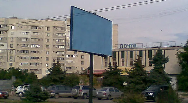 В Севастополе уничтожены билборды оппозиционного кандидата от «Русского блока»