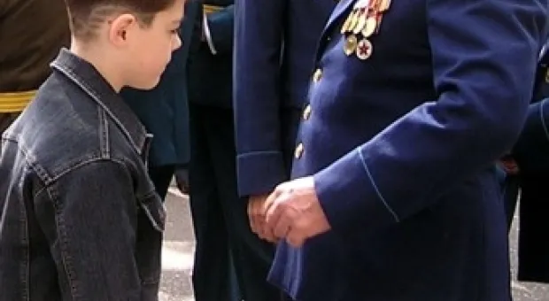 В глазах детей живет надежда… (день Победы в Севастополе - ФОТО)