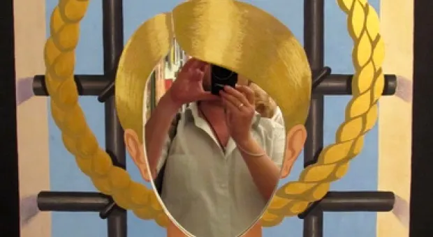 Валерий Манин после выставки своих плакатов может смело претендовать на иллюстратора идей многих комментаторов «Форпоста», и не только...