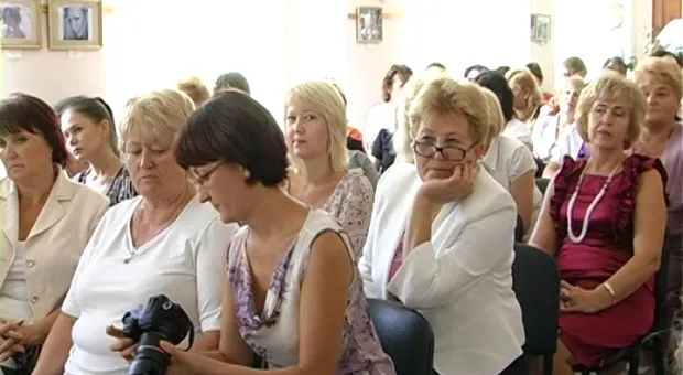 Павел Лебедев провел две рабочие встречи с учителями города