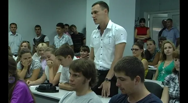 Павел Лебедев провел встречу в СевНТУ